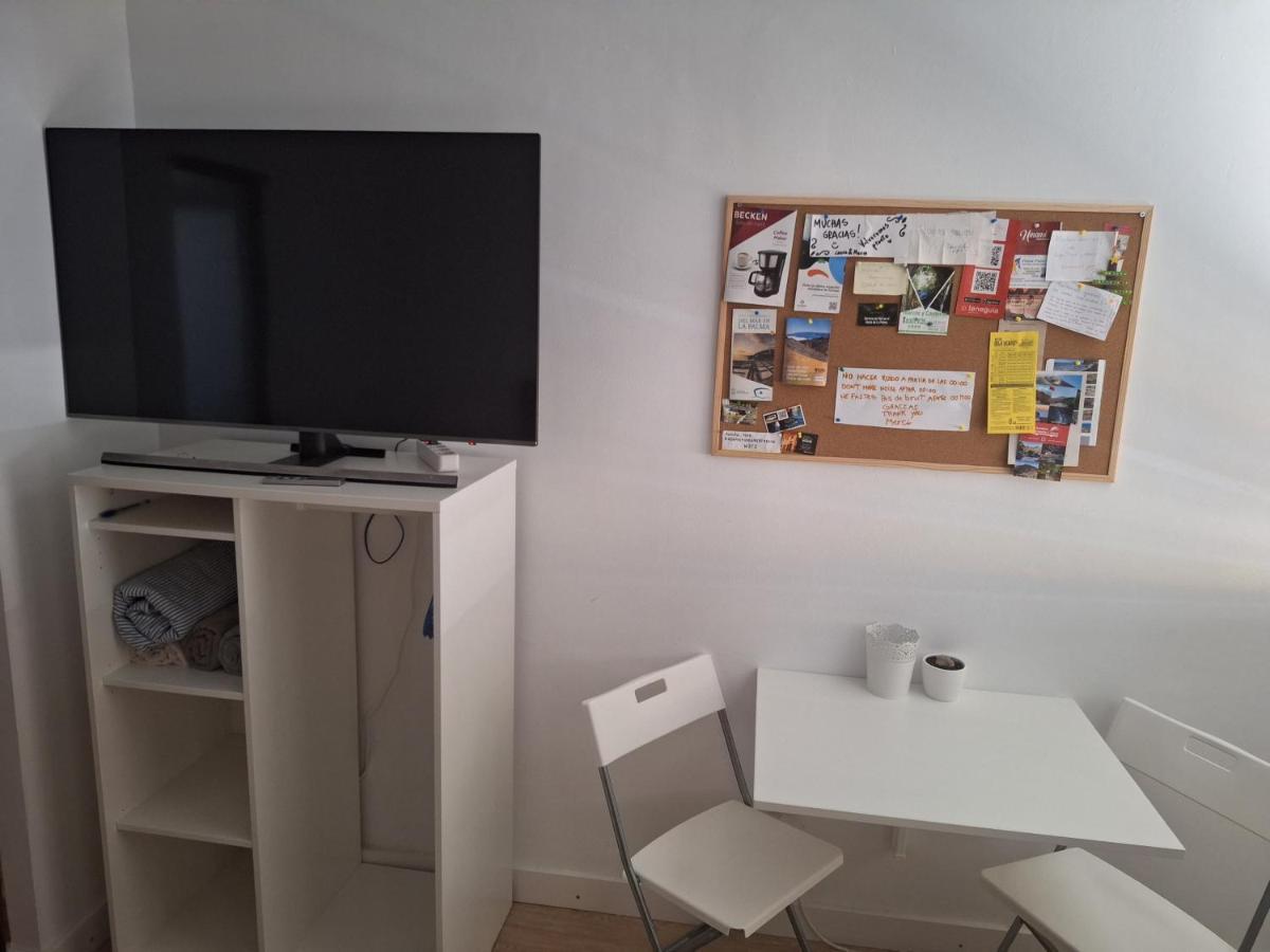 Habitacion Con Bano Privado En Un Piso Con Familia Santa Cruz de la Palma  Exterior photo
